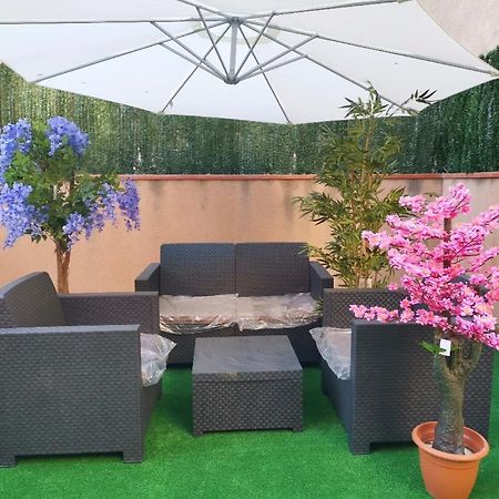 Duplex / Beach 3Min/ Bcn Center 10Min/Tren 2Min Apartment ซานต์อาเตรียเดเบซอซ ภายนอก รูปภาพ